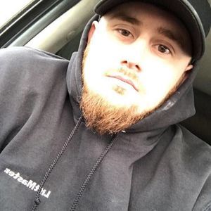 Meet your Posher, Brett